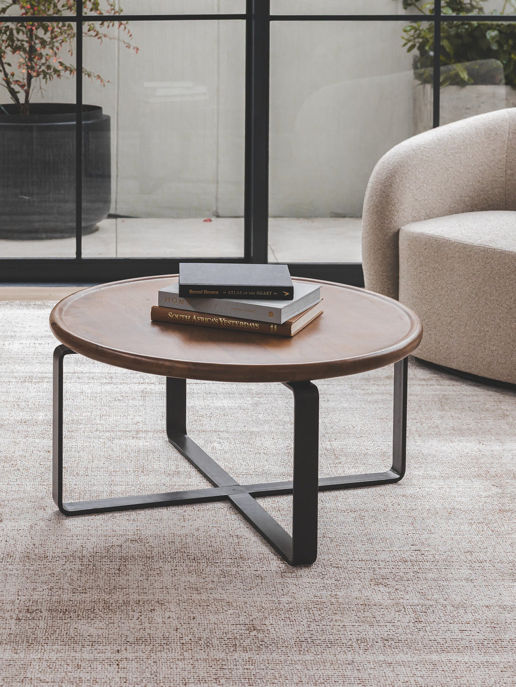 Table basse en bois moderne pour salon