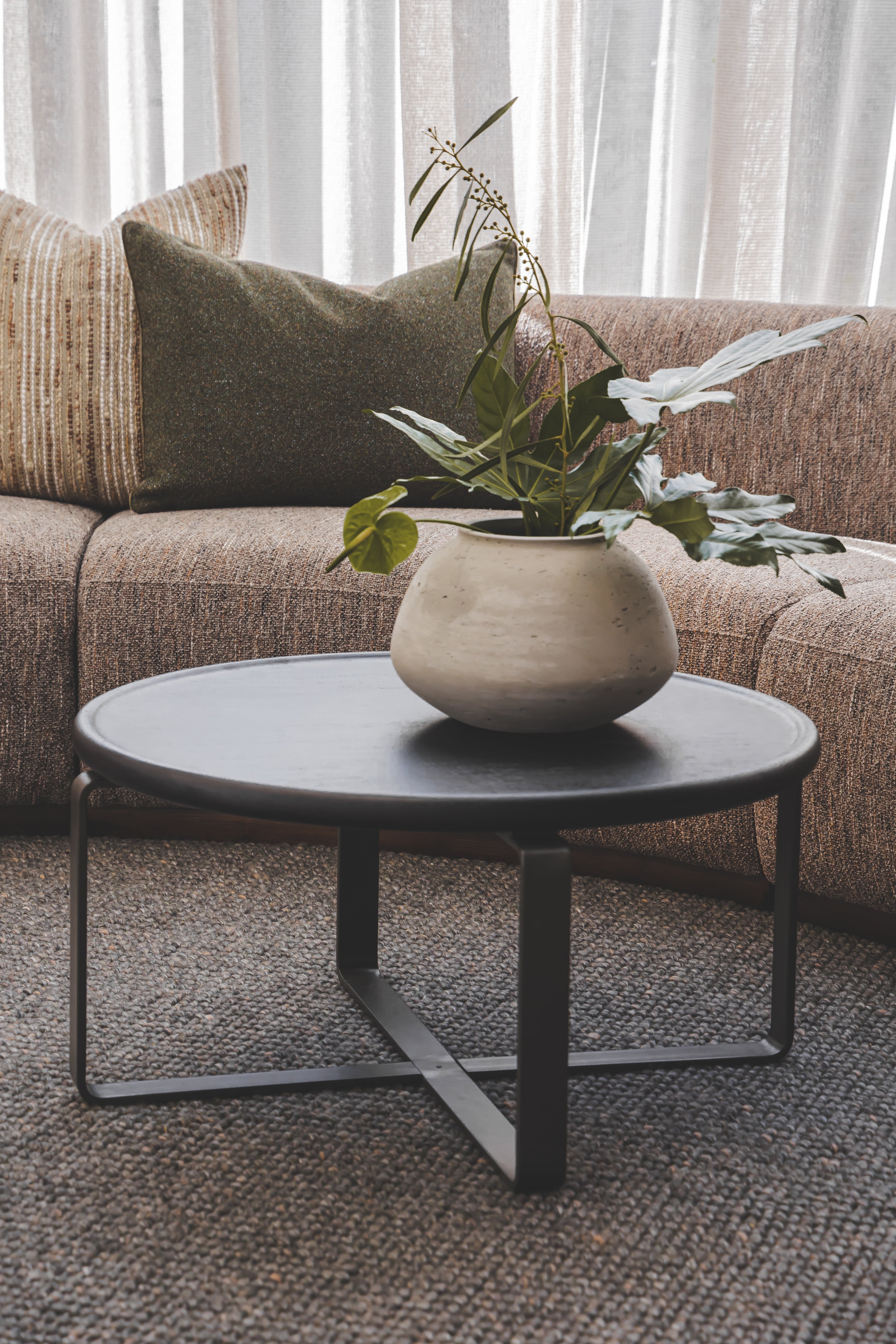 Table basse moderne en bois pour salon