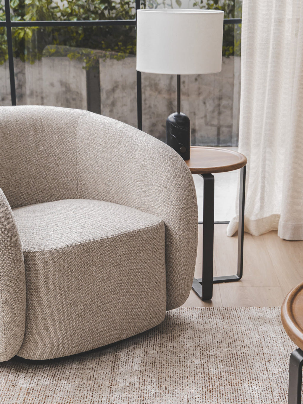 Table en bois moderne