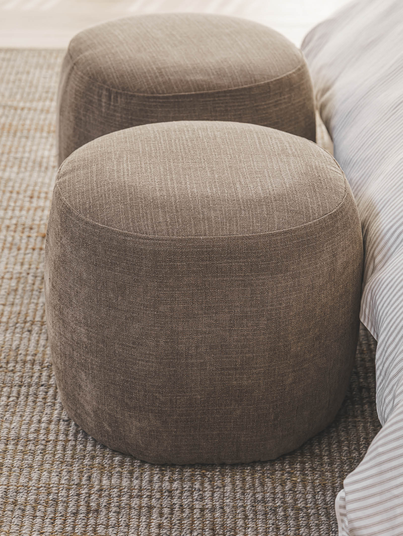 Pouf de salon en tissu