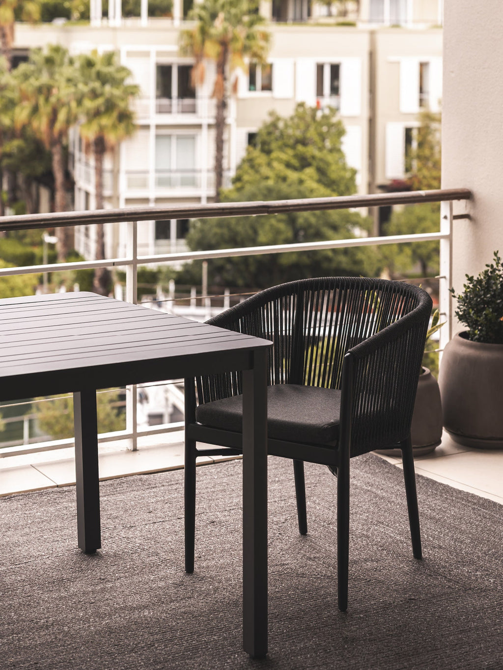 Chaise de salle à manger en aluminium pour patio