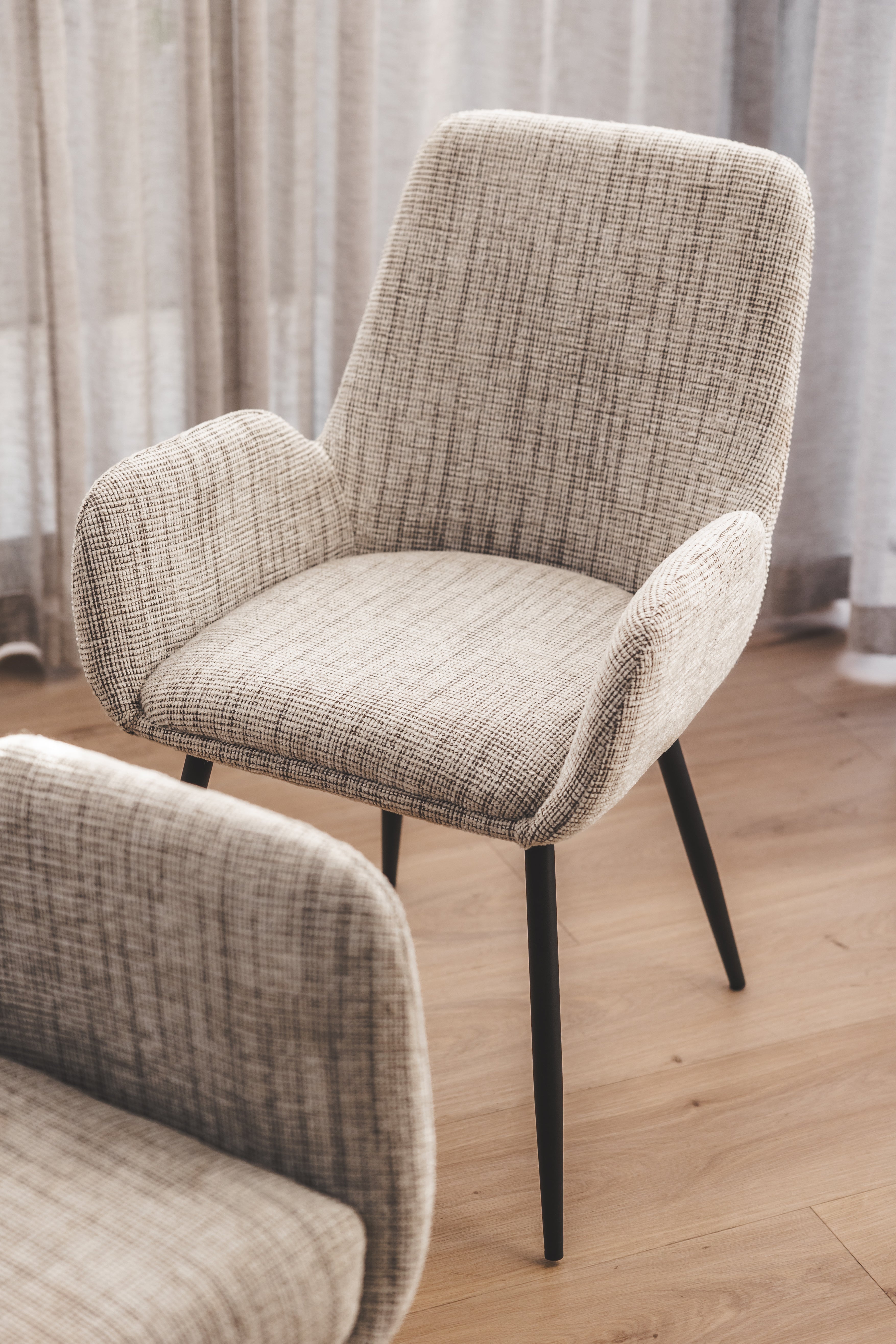 Chaise de salle à manger en tissu