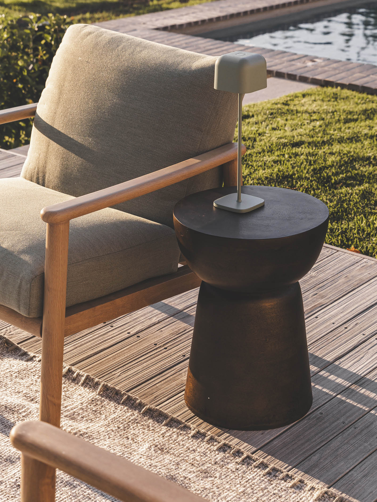 Table d'appoint en aluminium pour patio
