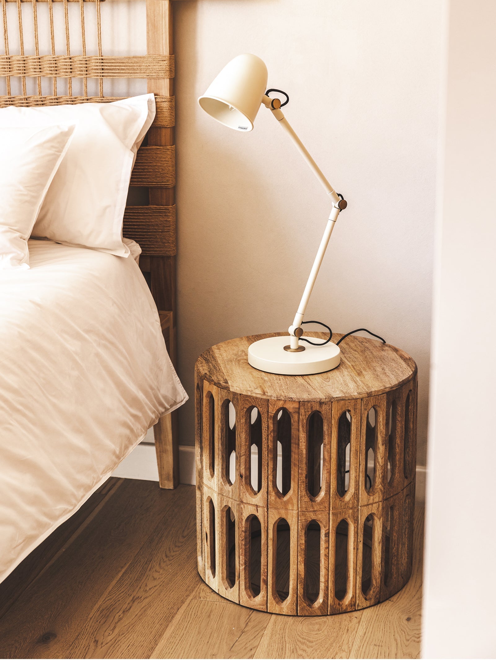 Table d'appoint en bois pour salon