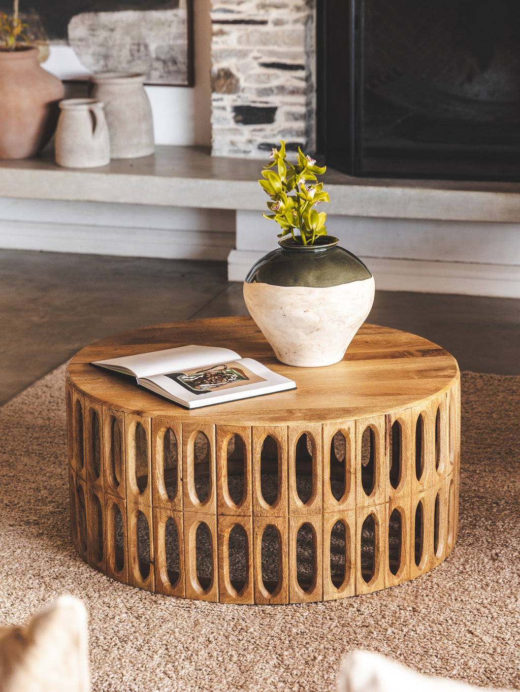Table basse en bois pour le salon