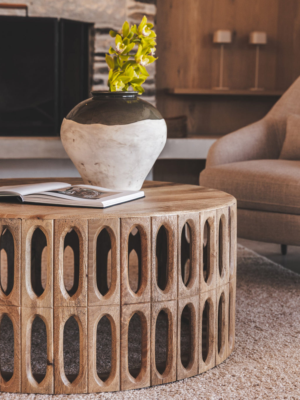 Table basse en bois pour le salon