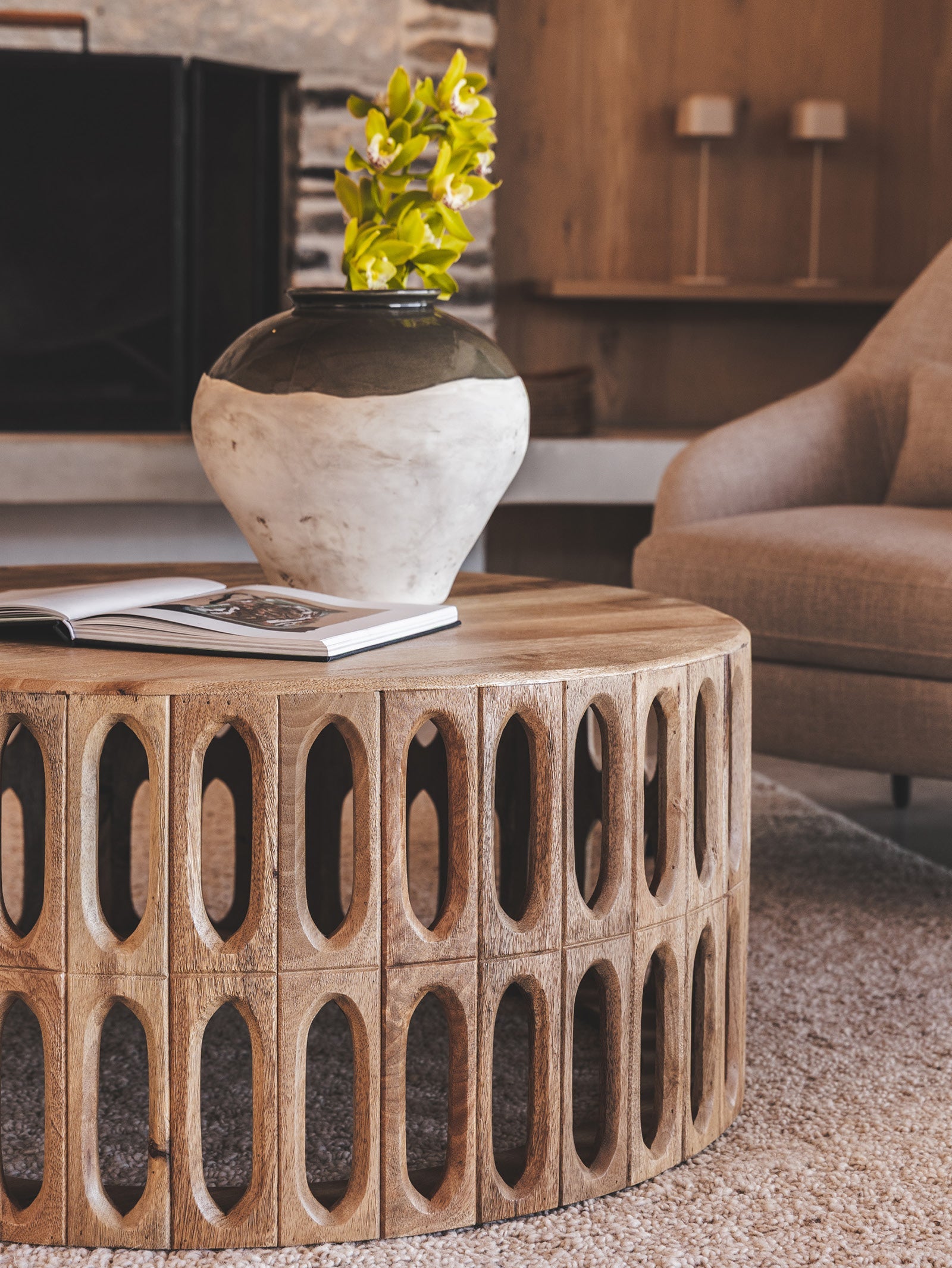 Table basse en bois pour le salon