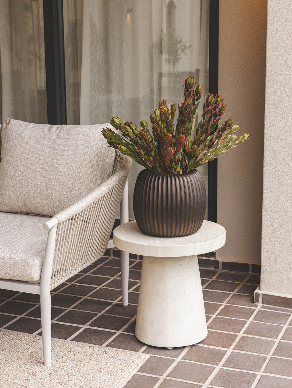 Table d'appoint moderne pour patio
