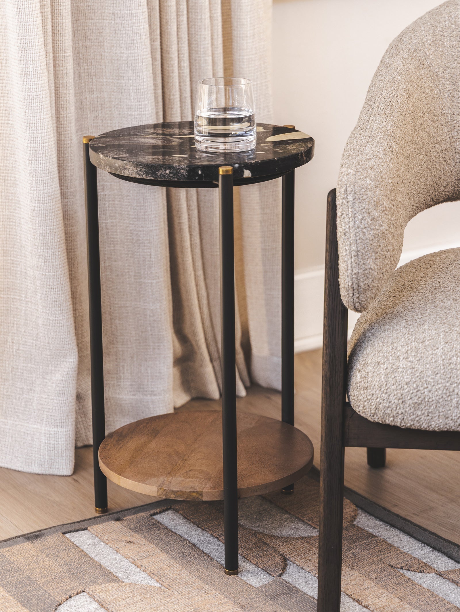 Table d'appoint en marbre pour salon