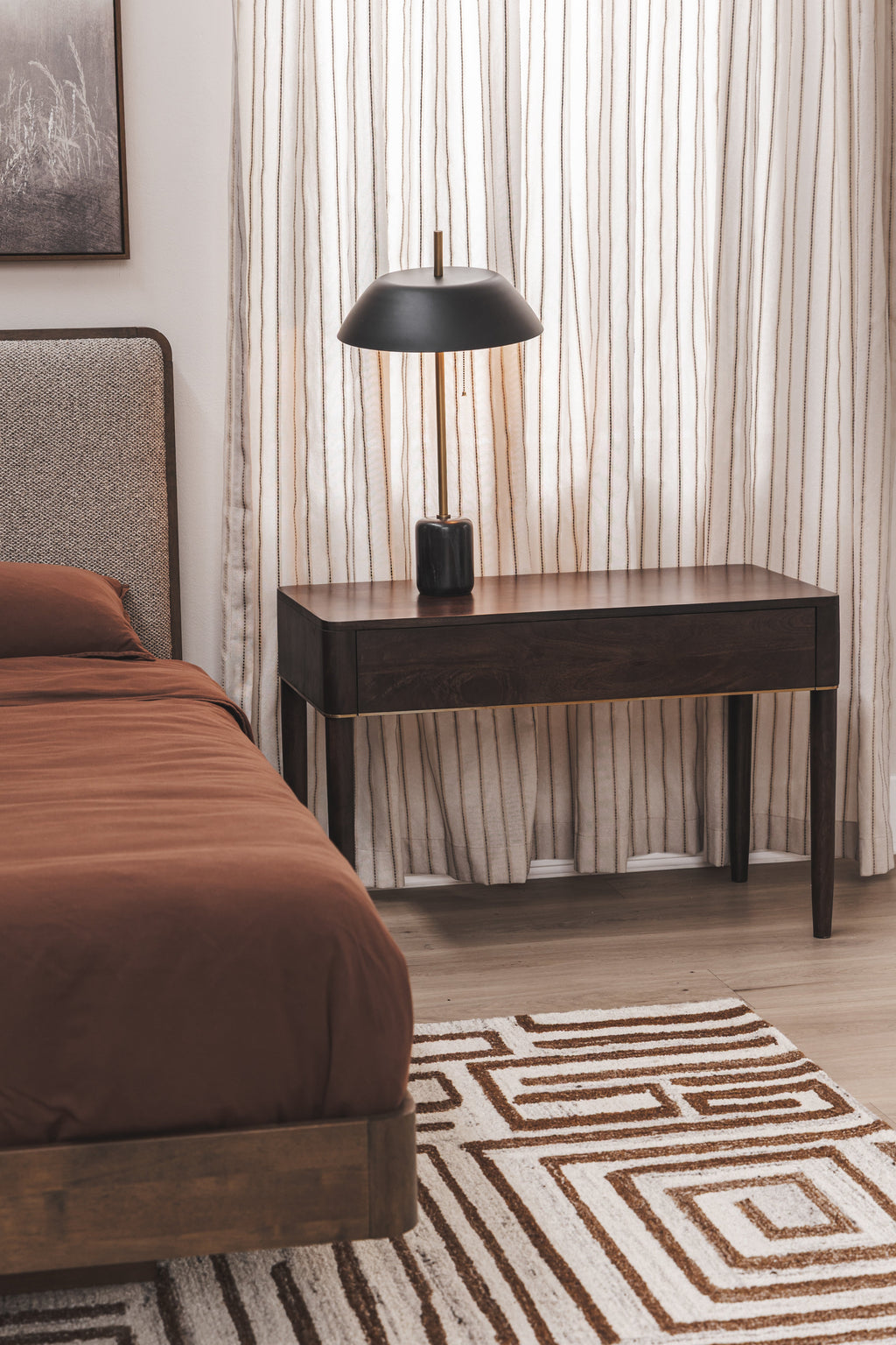 Table de chevet moderne en bois pour chambre à coucher
