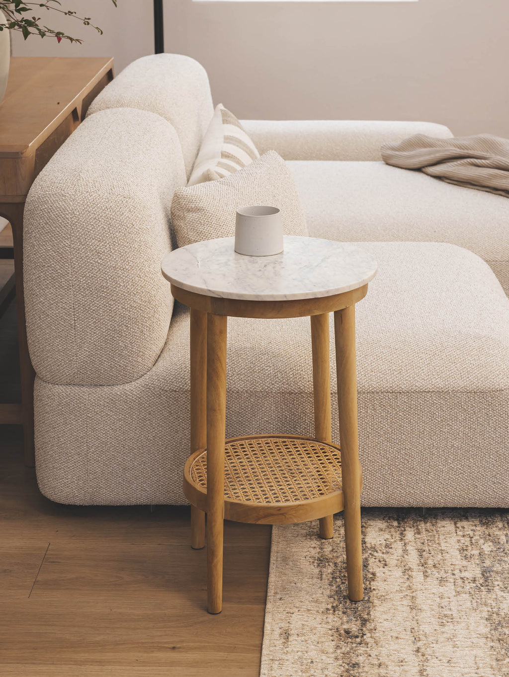 Table d'appoint en marbre pour salon