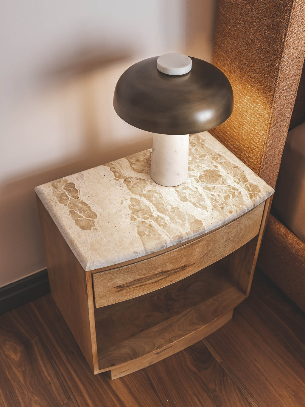 Table de chevet moderne en marbre pour chambre à coucher