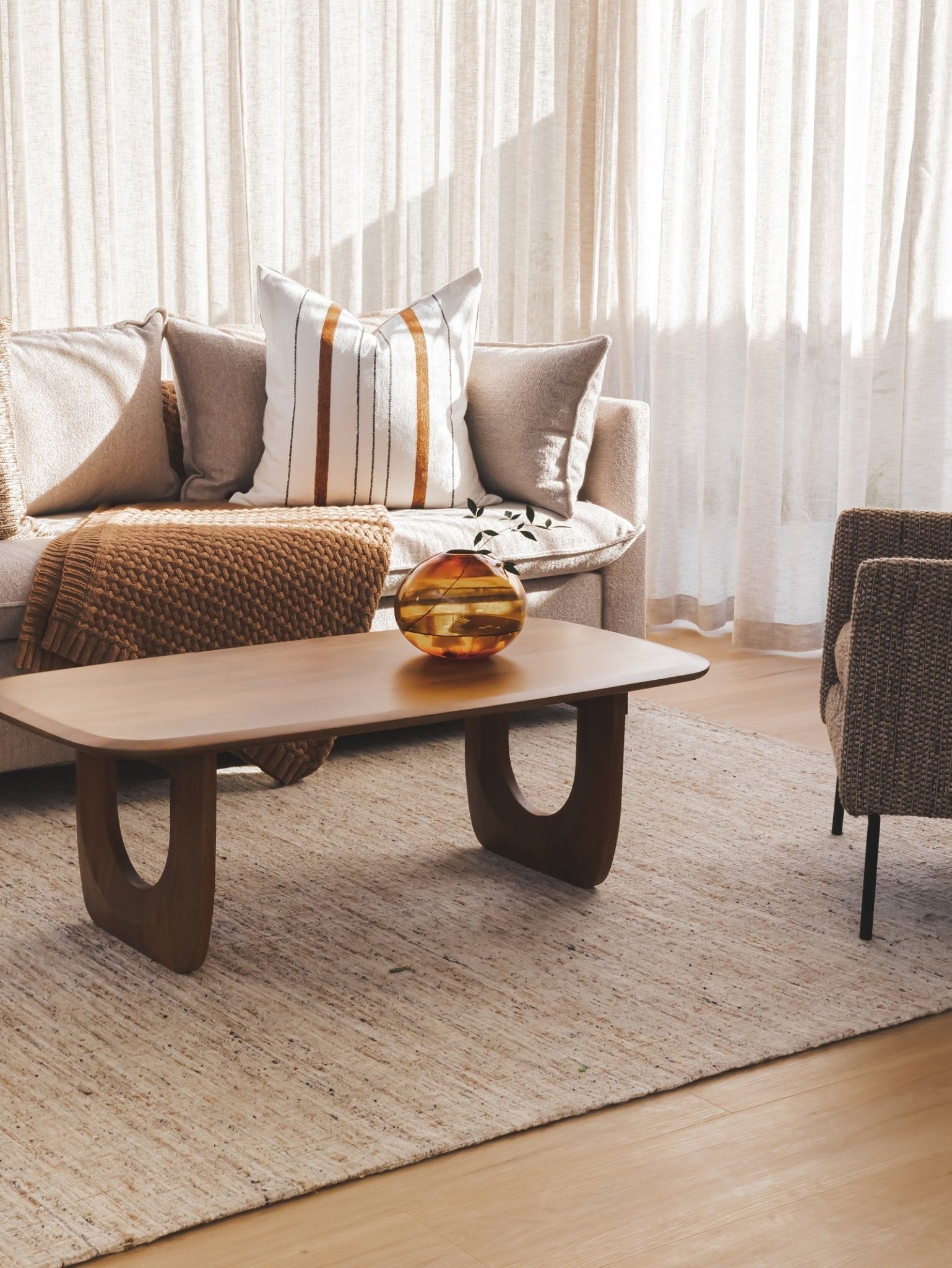Table basse en bois pour le salon