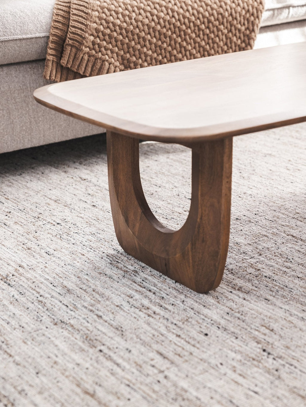 Table basse en bois pour le salon